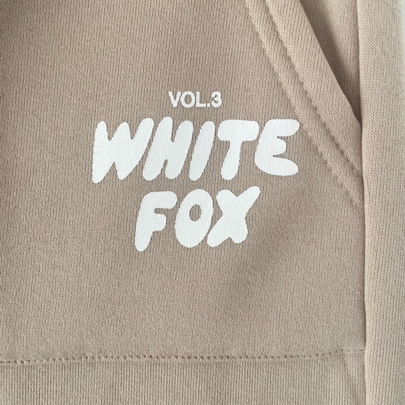 White Fox Vol. 13 Moon Offstage Jogger Sweatpants Womens Medium Tan Beige active - Picture 5 of 5